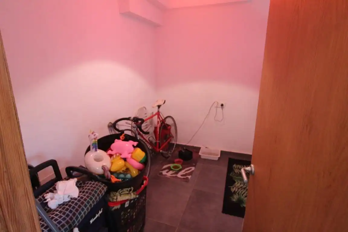 Casa adosada en venda en Torrevieja amb Jardí privat, Terrassa i Moblat