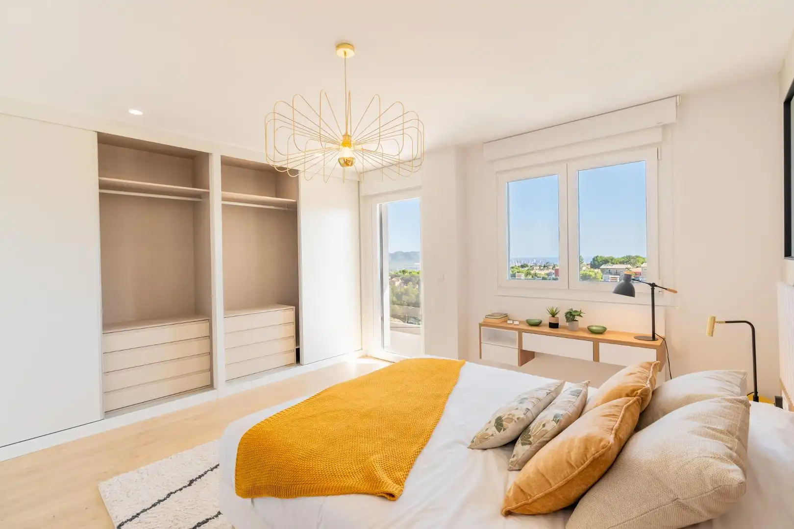 Dormitori de Casa adosada en venda en La Nucia amb Aire condicionat, Jardí privat i Terrassa