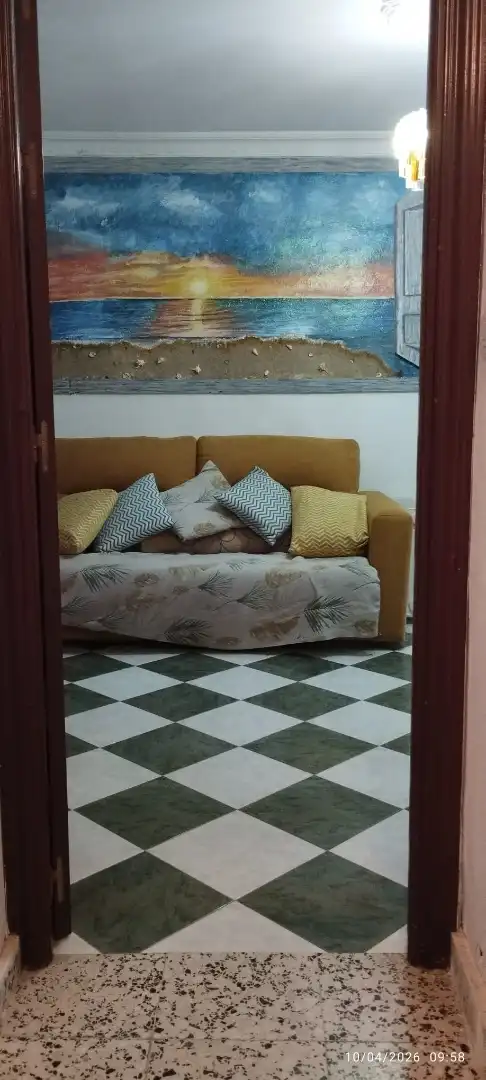 Appartamento con terrazza in vendita a Calle Teniente Trujillo 33