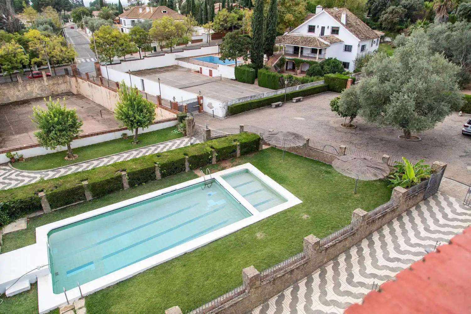Swimming pool of Houses for sale in Córdoba  with Air Conditioner, Private garden and Terrace