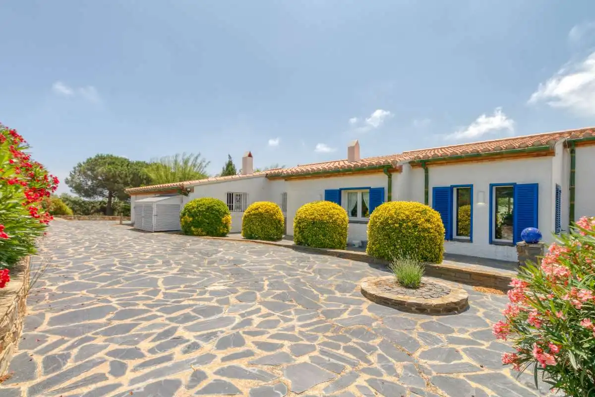 Casa con jardín en venta en El Port de la Selva, imagen 4
