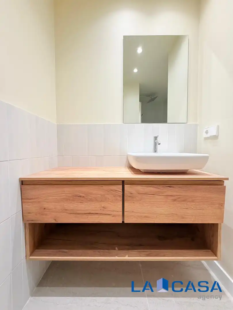 Baño de Planta baja en venta en Madrid con Calefacción