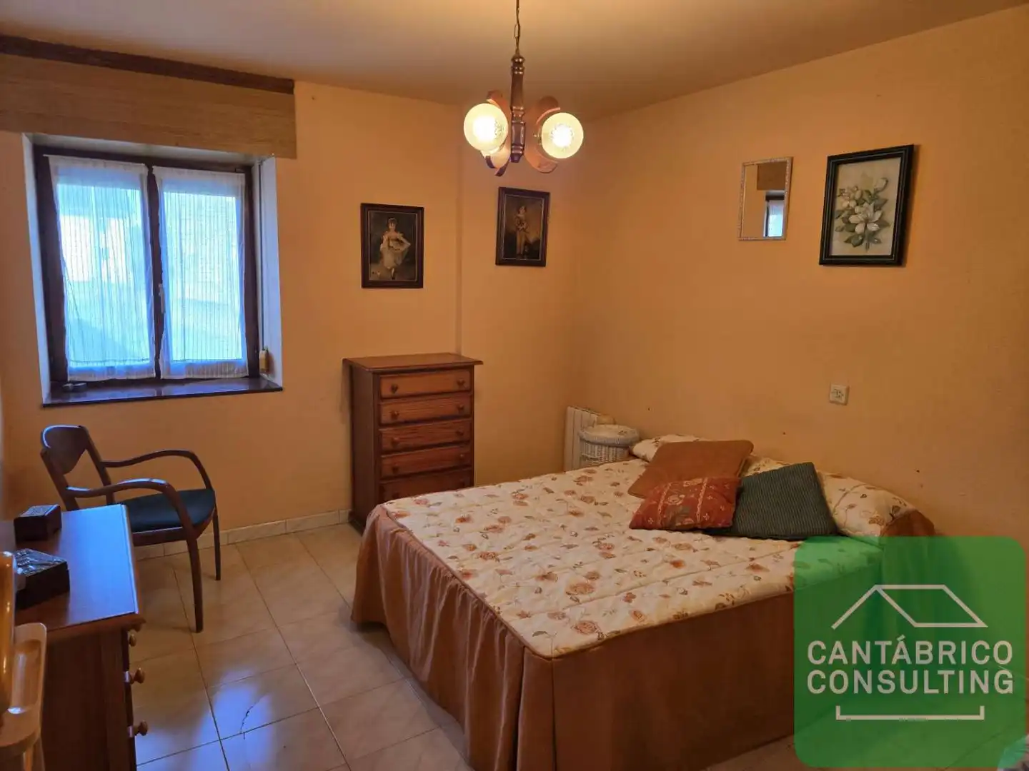 Bedroom of Houses for sale in Navia  with Heating, Storage room and Furnished