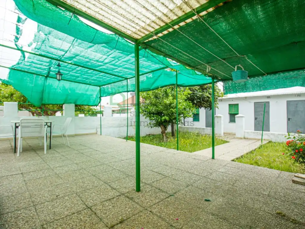 Xalet amb jardí en venda a Ciudad Jardín