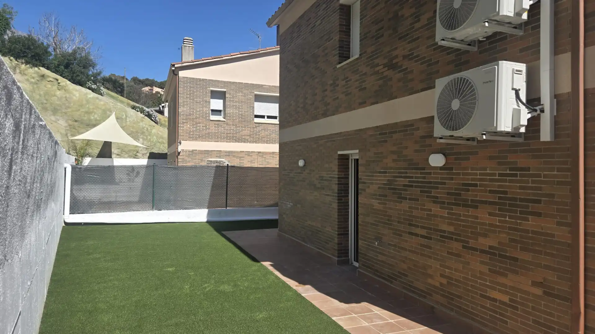 Terrassa de Casa o xalet en venda en Cubelles amb Aire condicionat, Calefacció i Jardí privat