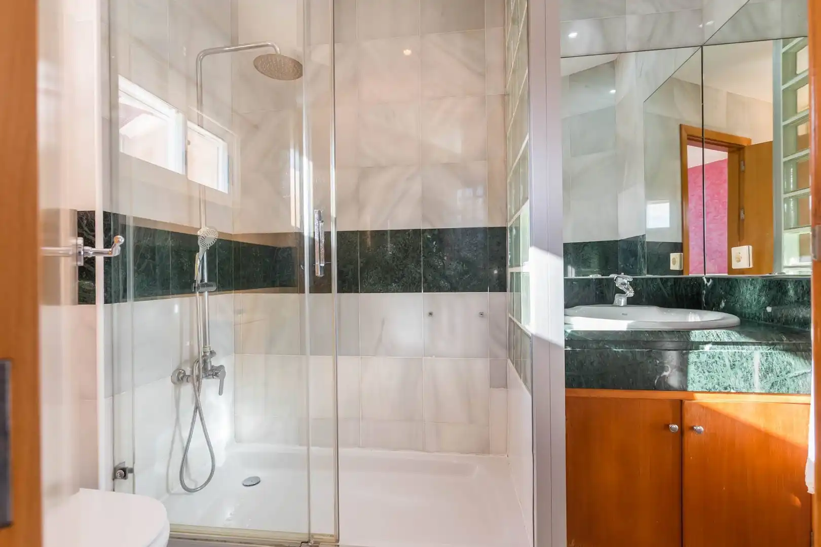 Bathroom of Houses for sale in Cartagena  with Air Conditioner, Heating and Terrace