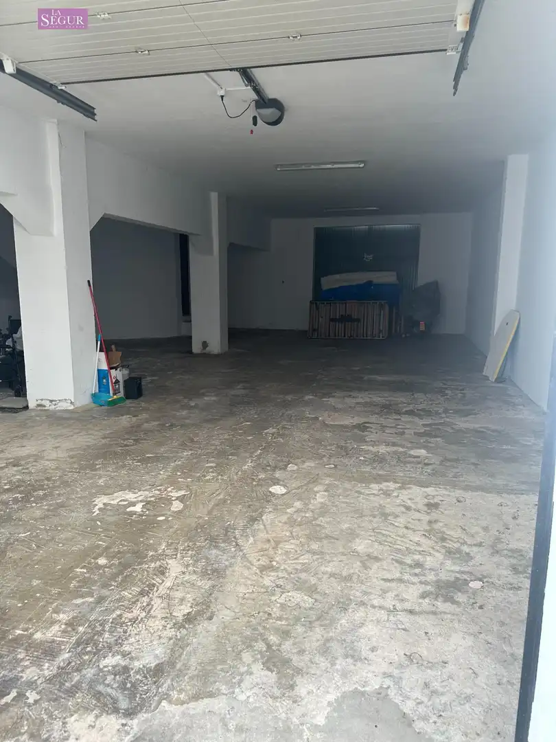 Garaje en venta en Conil de la Frontera