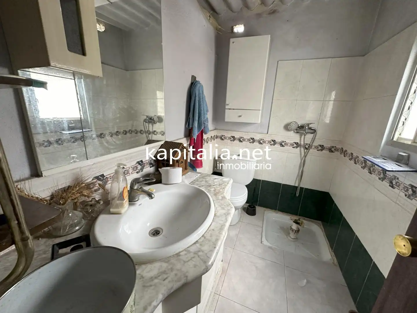 Bany de Casa o xalet en venda en Ontinyent amb Traster
