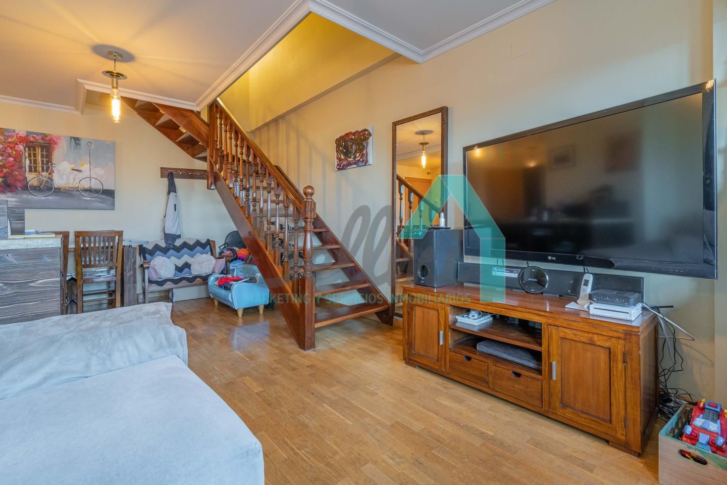 Living room of Duplex for sale in Siero  with Parquet flooring