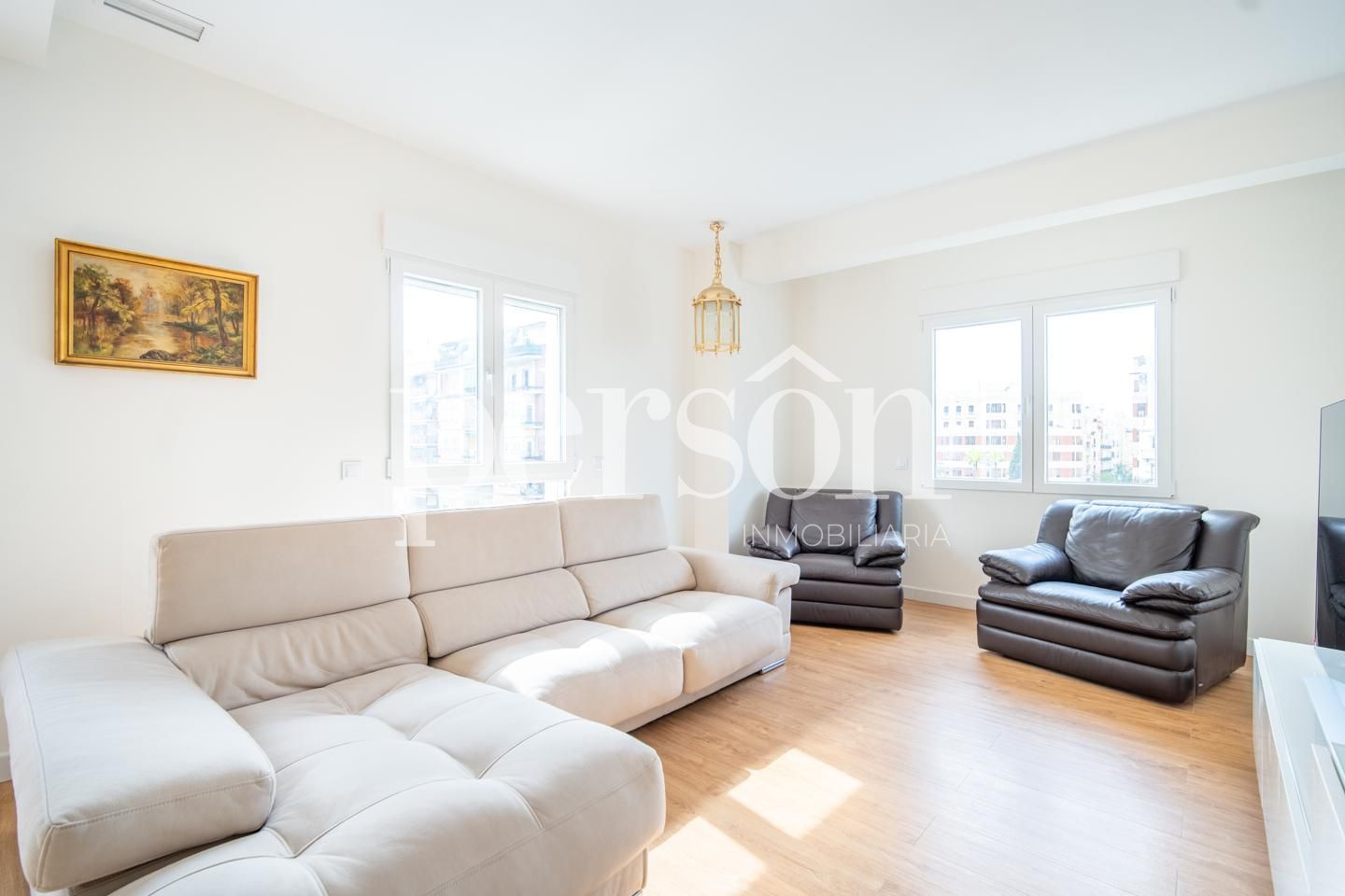 Living room of Flat to rent in  Valencia Capital  with Air Conditioner and Furnished