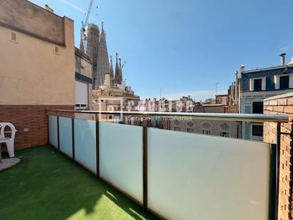 Vista exterior de Edifici en venda en  Barcelona Capital