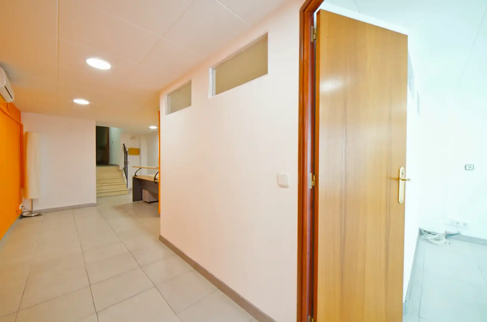 Gewerbefläche zur Miete in Centre, imagen 17