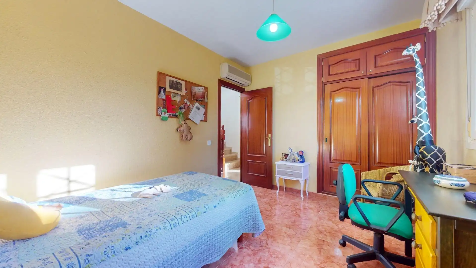 Habitación de Casa o chalet en venta en Almería