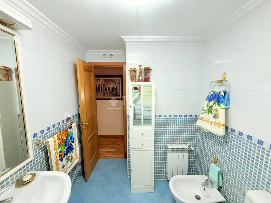Piso en venta en Seseña con Calefacción, Terraza y Balcón