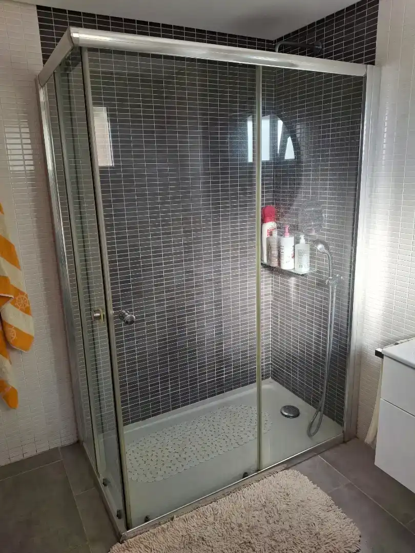 Bany de Pis de lloguer en Tavernes de la Valldigna amb Piscina, Moblat i Forn