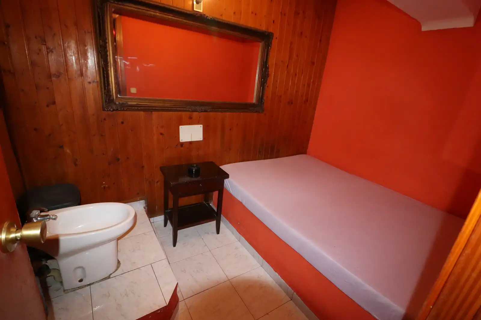 Habitación de Local en venta en  Palma de Mallorca con Aire acondicionado y Amueblado
