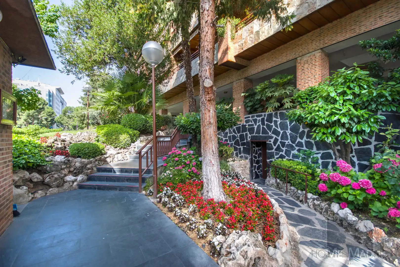 Exterior view of Attic for sale in Madrid  with Air Conditioner, Heating and Terrace