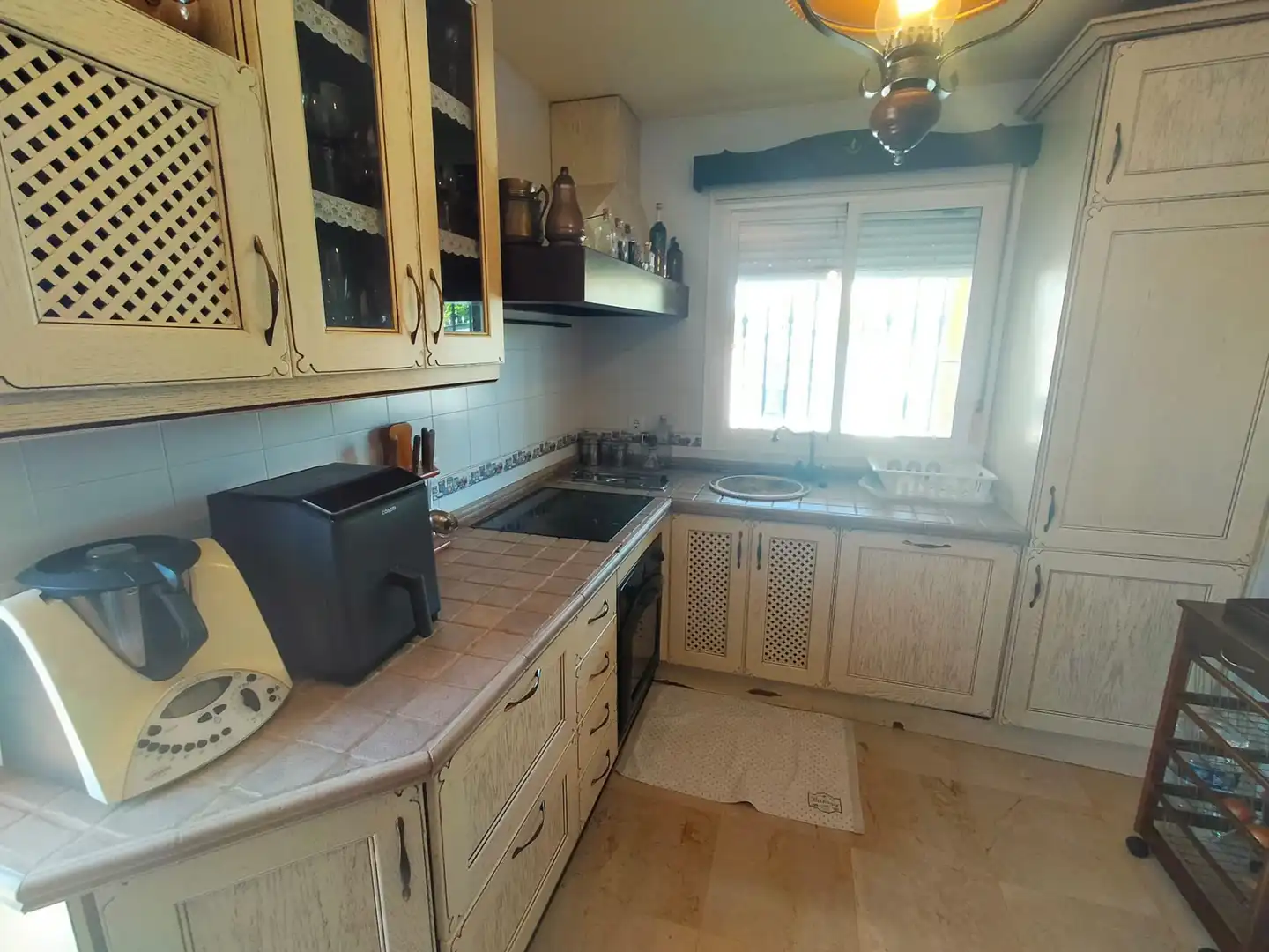 Cocina de Casa o chalet en venta en Jerez de la Frontera con Aire acondicionado, Jardín privado y Piscina