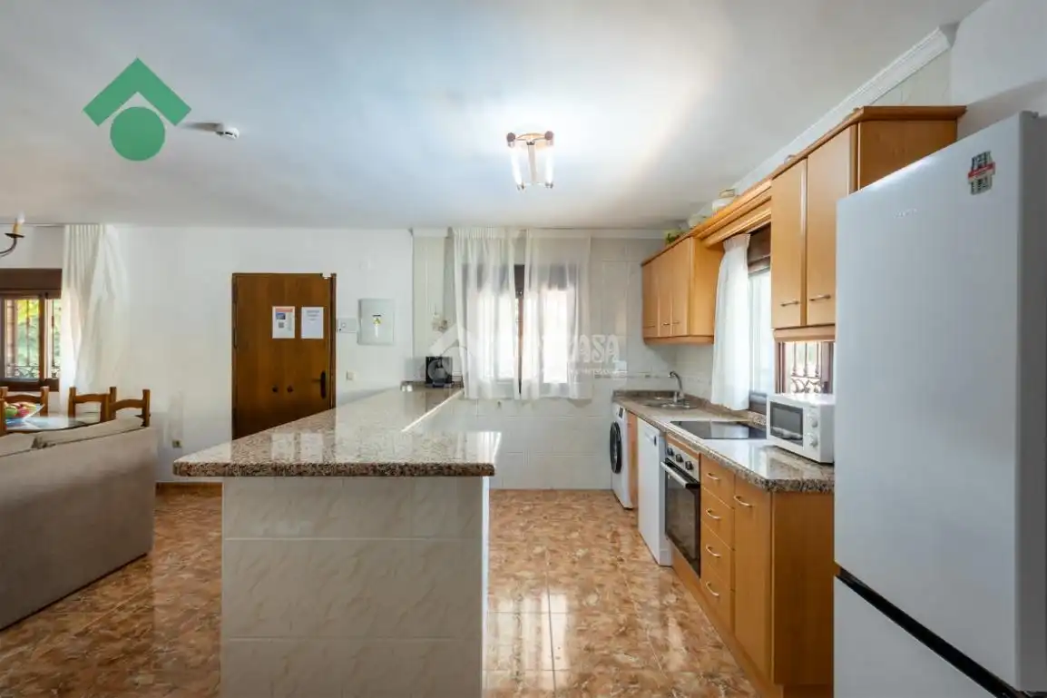 Casa rústica con piscina en venta en Avda Pescia - Ctra de Frigiliana, imagen 17
