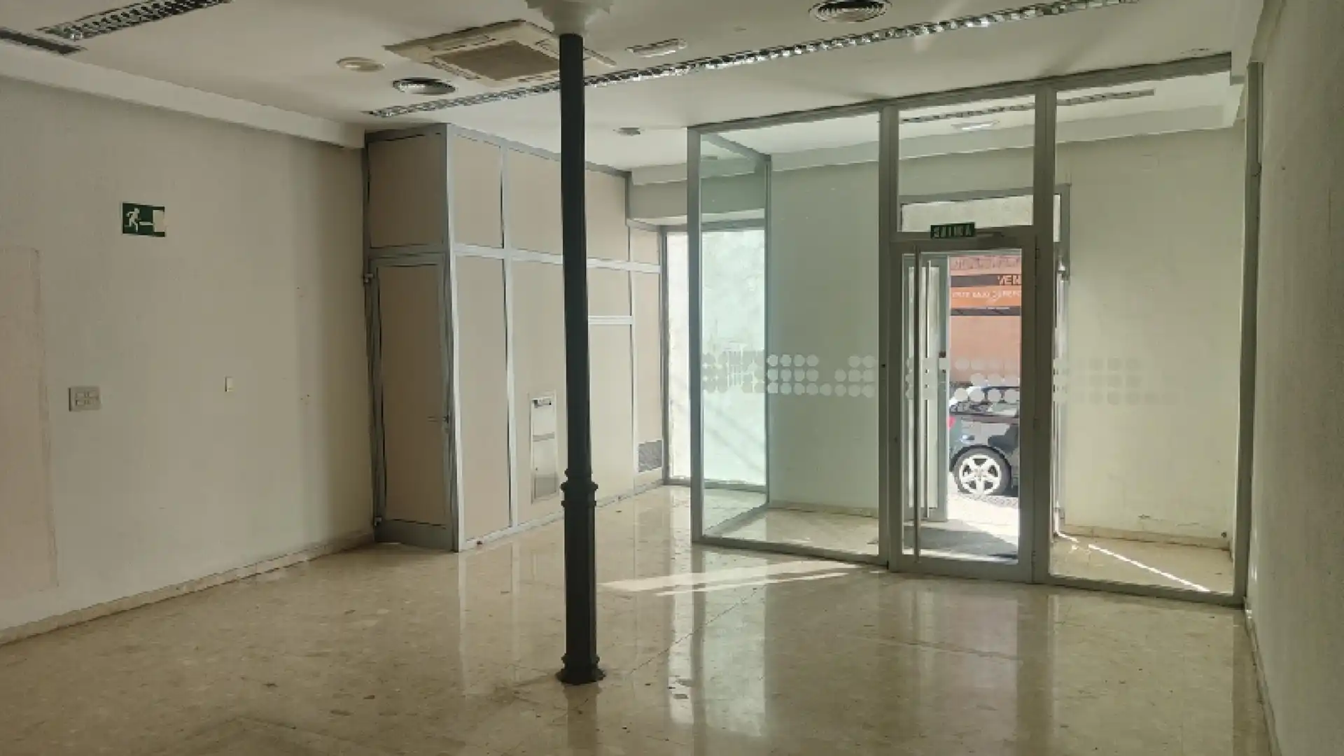 Commercial properties for rent in Aller