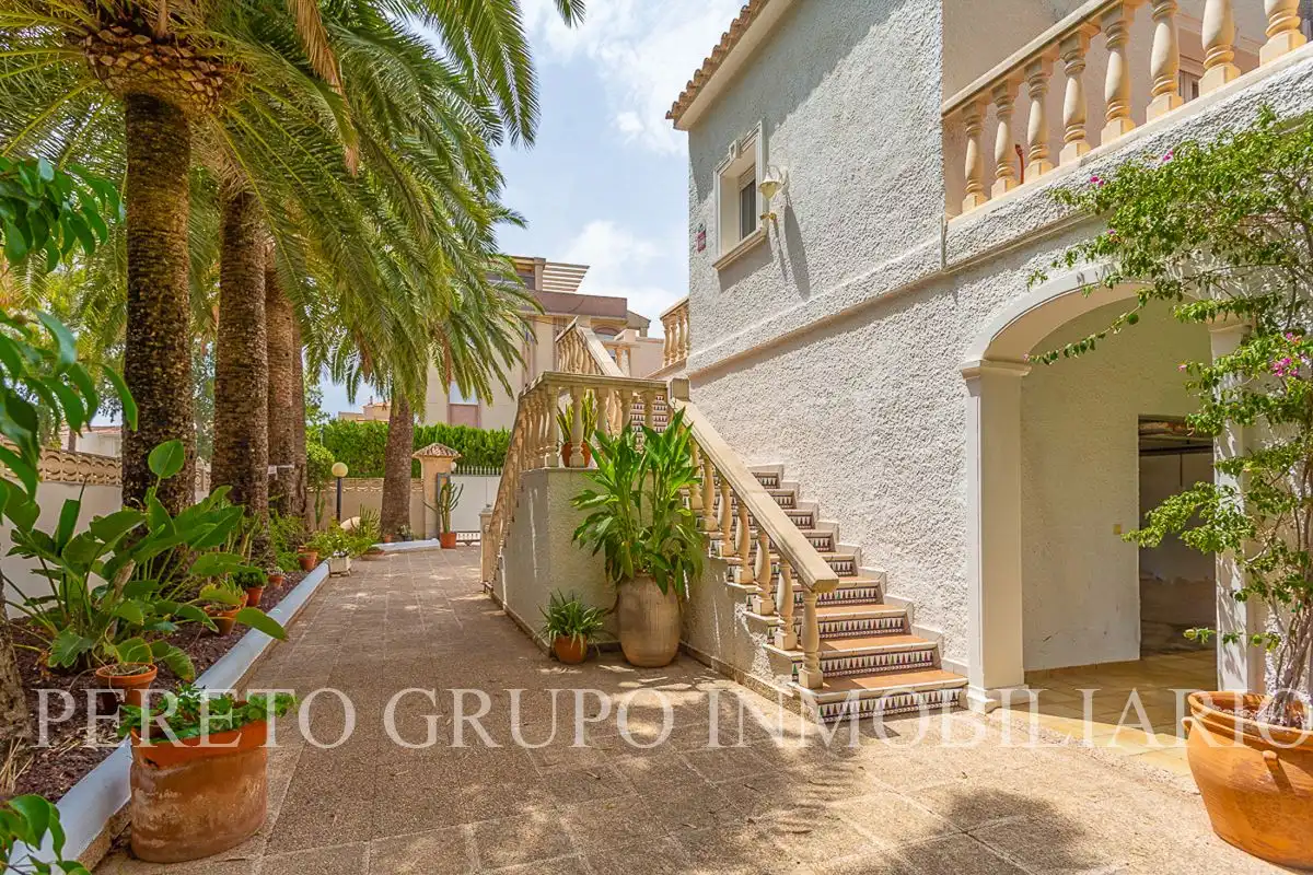 Detached house with pool for sale in Las Marinas / Les Marines, imagen 26