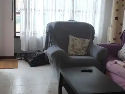 Sala d'estar de Casa o xalet en venda en Laredo amb Balcó