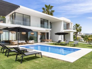 Casa amb piscina en venda a La Alquería