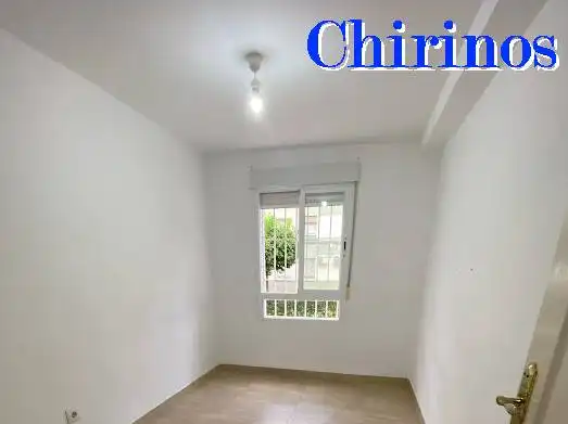 Habitación de Piso de alquiler en Córdoba con Aire acondicionado y Lavadora