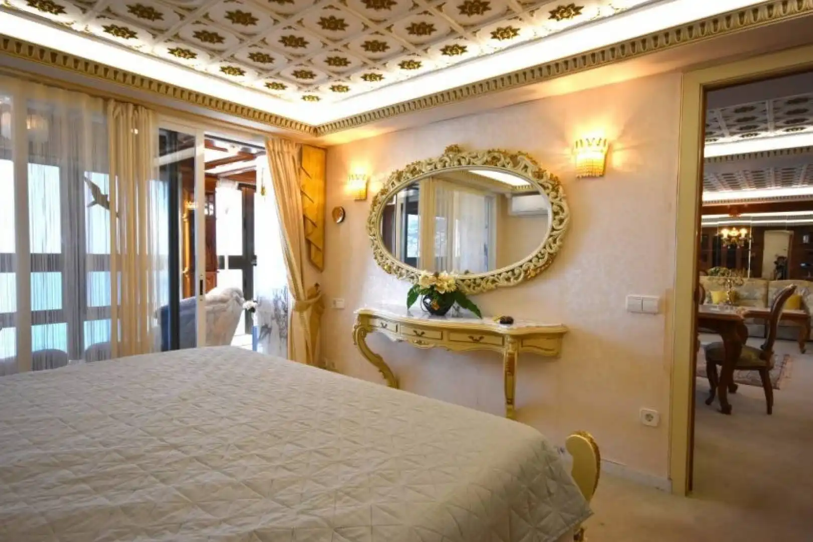 Schlafzimmer von Dachboden zum Verkauf in Calpe / Calp mit Klimaanlage, Heizung und Terrasse
