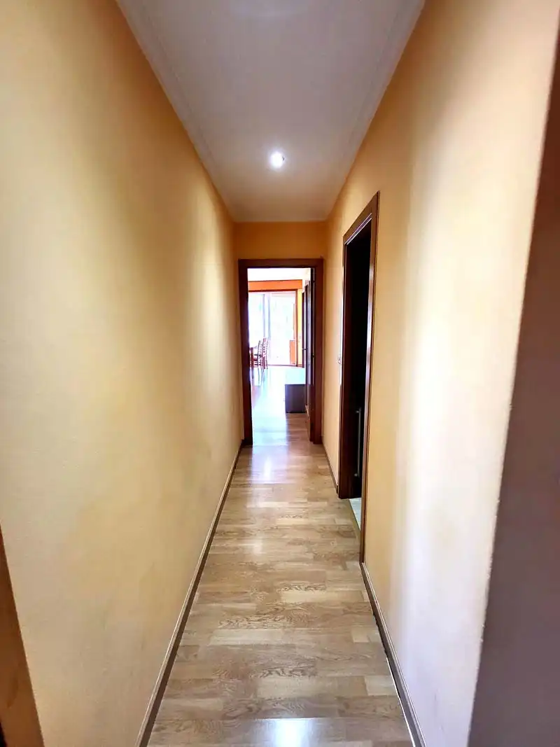 Piso de alquiler en Vigo  con Calefacción, Trastero y Amueblado