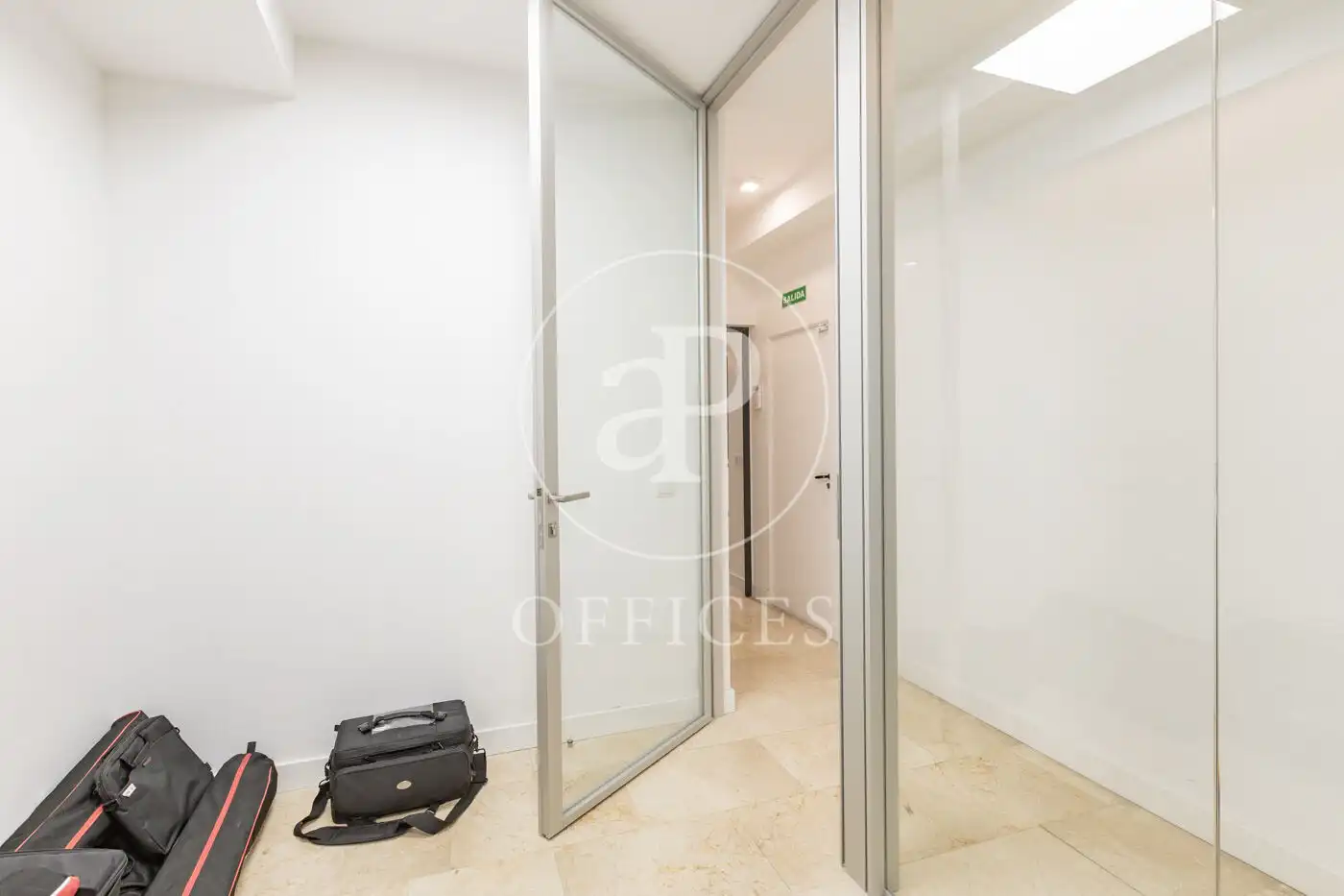 Office space with lift to rent in C. del Marqués de Cubas, imagen 51