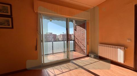 Foto 4 de Piso en venta en De Lillo, Los Ángeles, Madrid