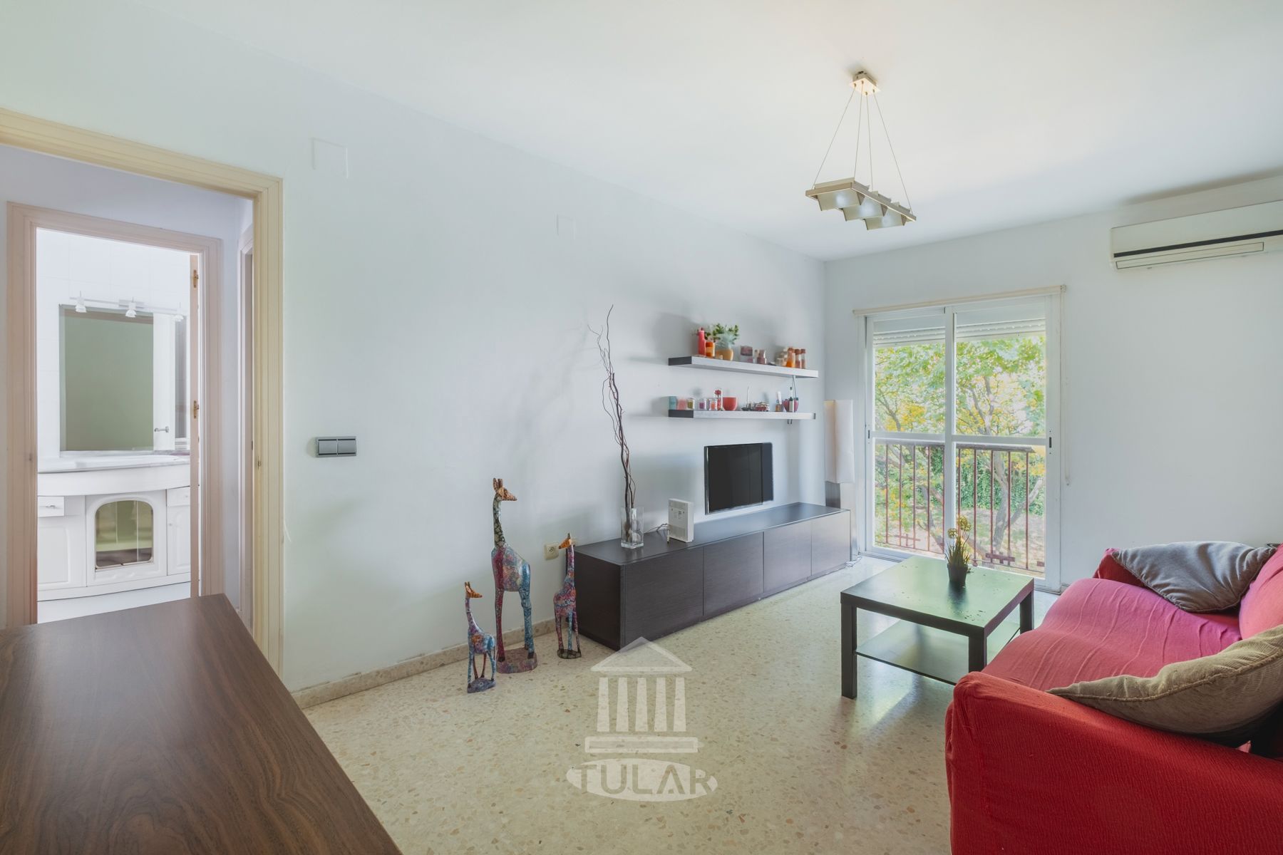 Living room of Flat for sale in Jerez de la Frontera  with Air Conditioner, Storage room and Balcony