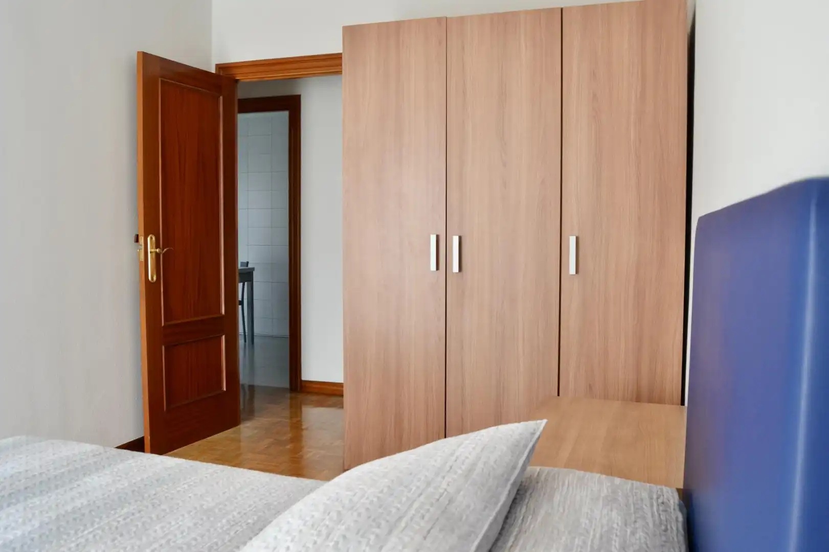 Habitación de Piso en venta en  Pamplona / Iruña con Parquet y Trastero