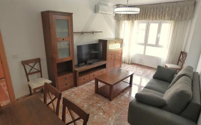 Sala d'estar de Pis de lloguer en Cartagena amb Aire condicionat i Balcó
