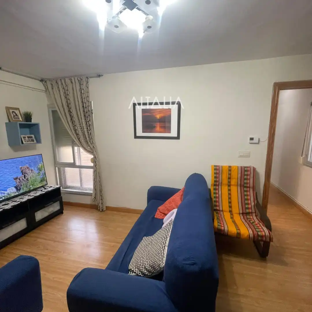 Sala de estar de Piso en venta en Cuenca con Calefacción y Trastero