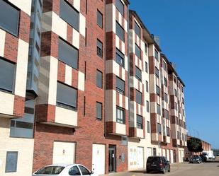 Exterior view of Flat for sale in Astorga  with Heating, Parquet flooring and Storage room