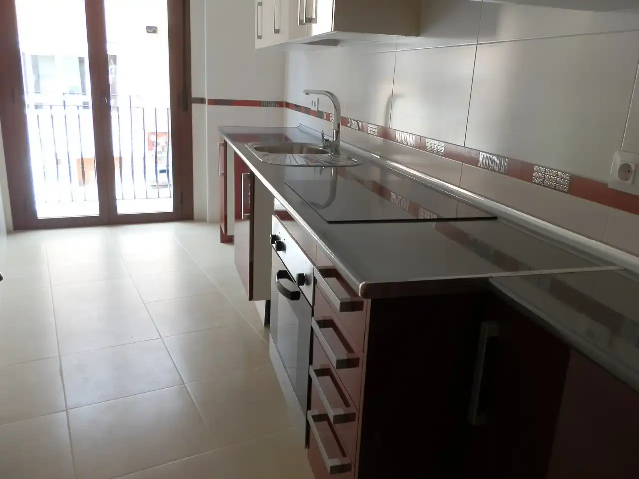Flat for rent in Avenida de Antonio Fernández Orts, 5, Gavilanes