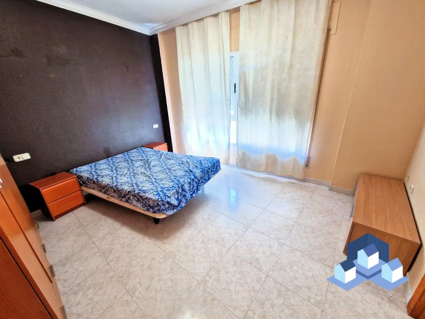 Habitación de Piso en venta en Lorca con Amueblado y Balcón