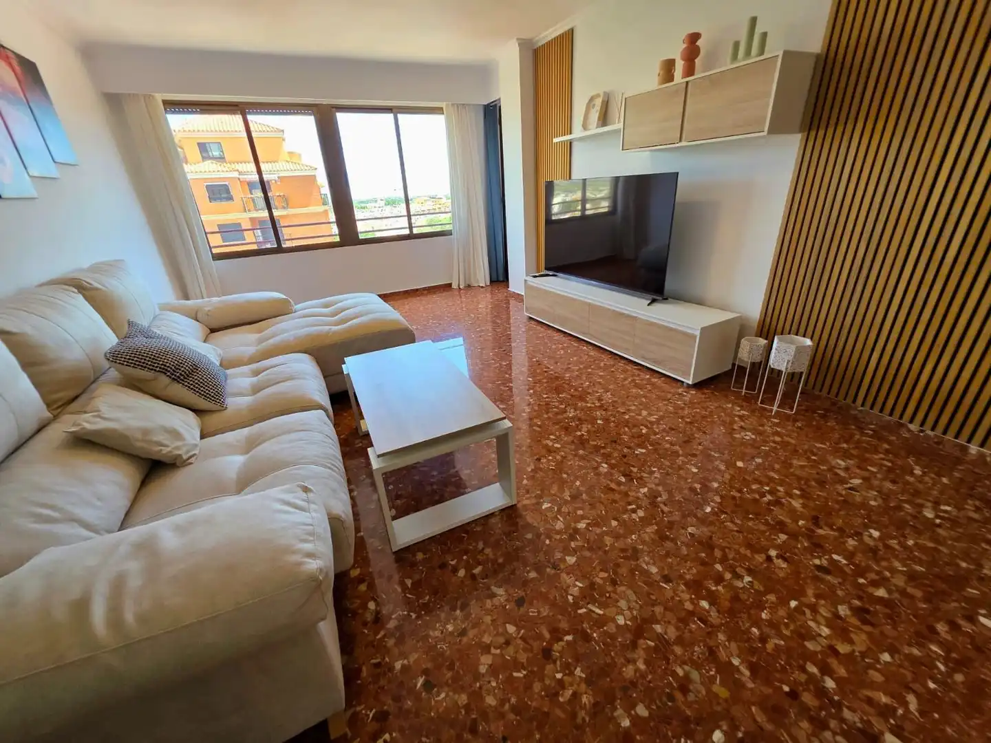 Living room of Flat for rent in Castellón de la Plana / Castelló de la Plana  with Furnished and Balcony