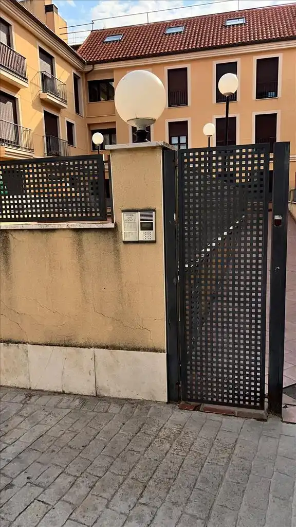 Flat for sale in Rª RONDA DE SAN ISIDORO, imagen 2