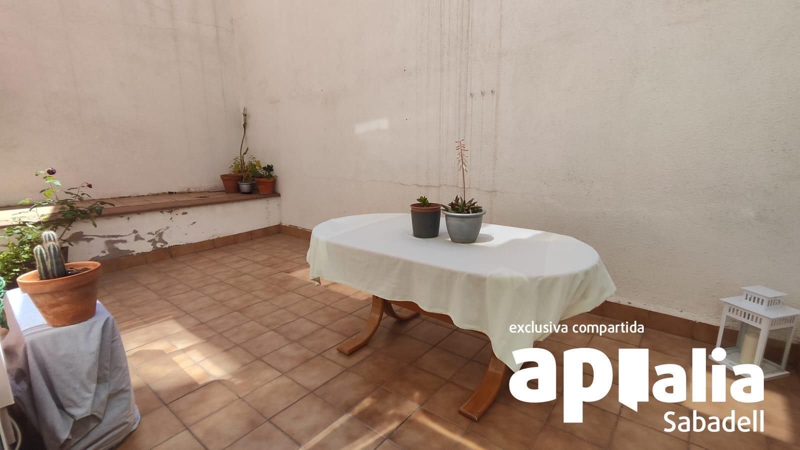 Terrassa de Pis en venda en Sabadell amb Calefacció