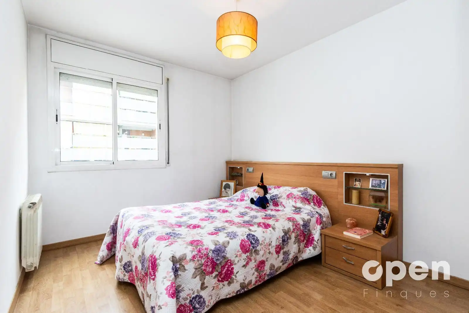 Bedroom of Flat for sale in Terrassa  with Air Conditioner, Heating and Terrace
