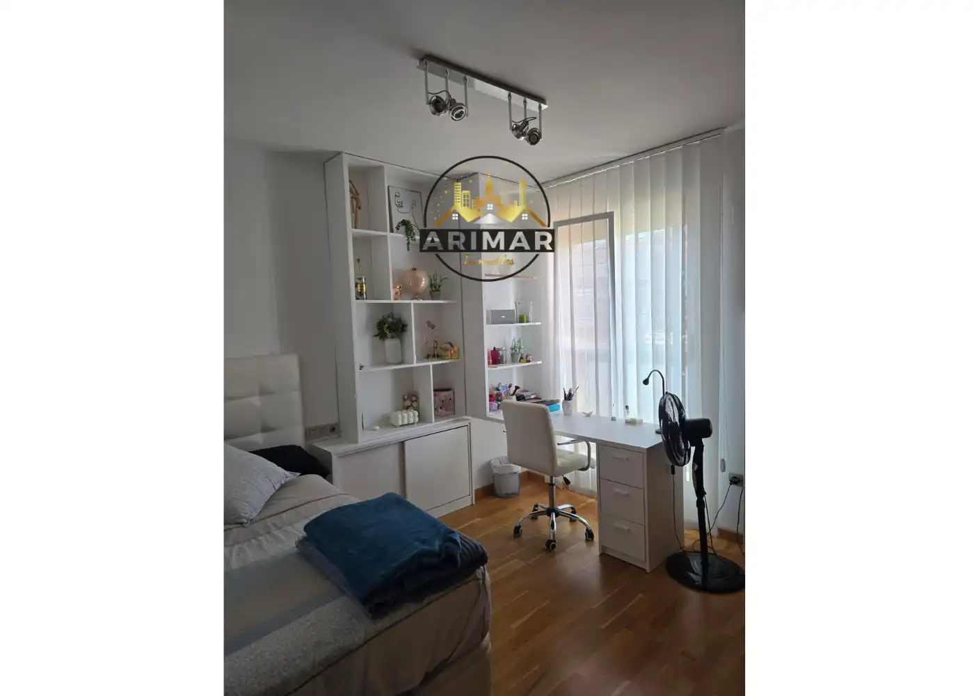 Dormitori de Casa adosada en venda en Castellón de la Plana / Castelló de la Plana amb Aire condicionat, Calefacció i Jardí privat