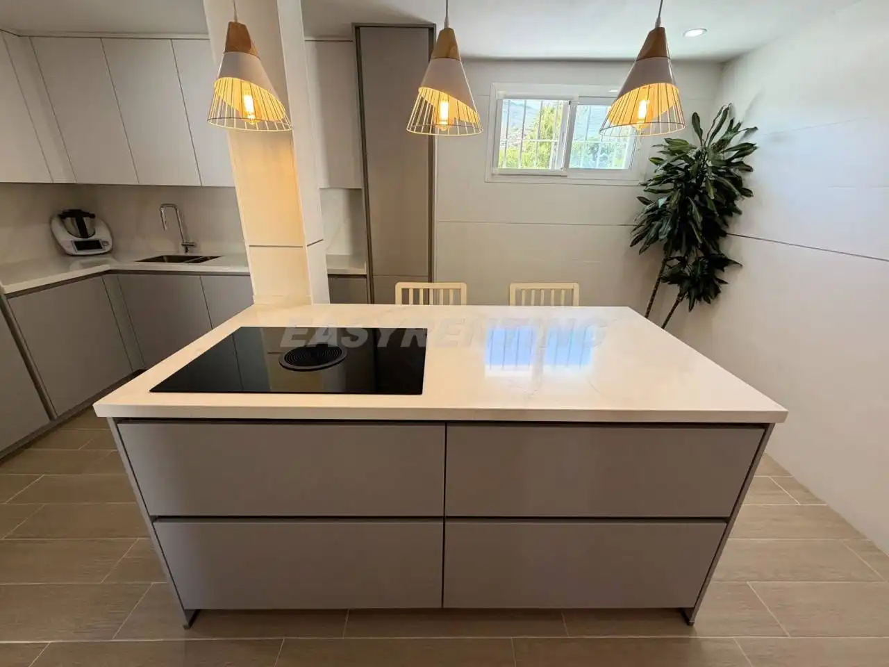 Kitchen of Detached homes for sale in La Línea de la Concepción  with Terrace and Furnished