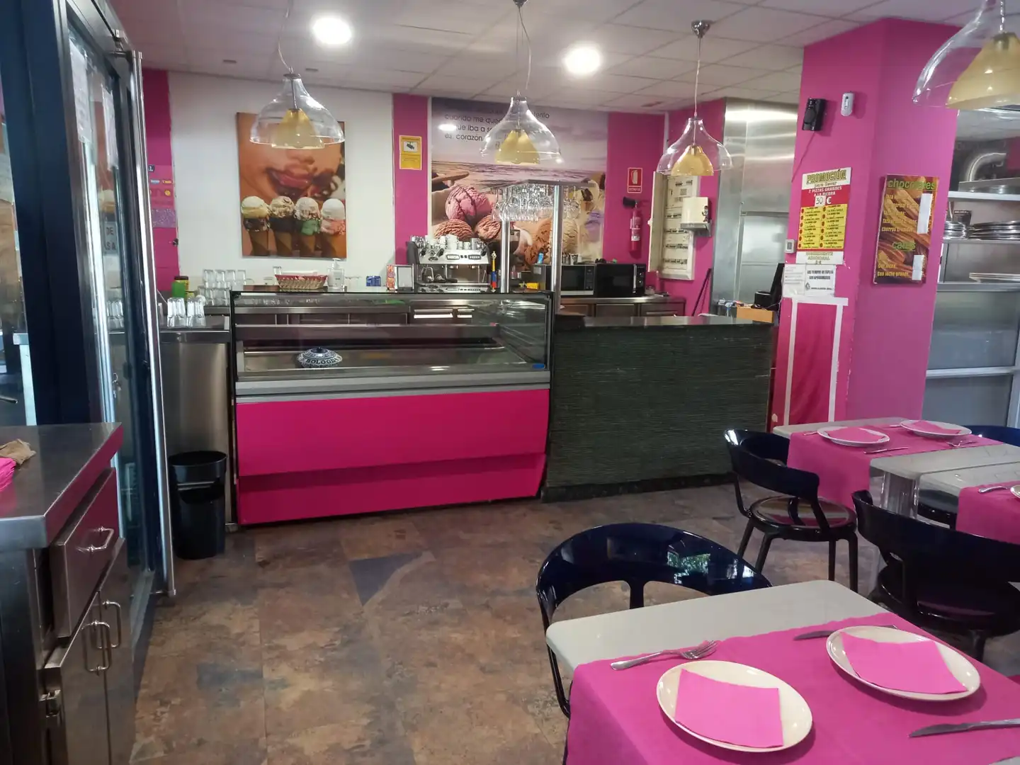 Local comercial en alquiler en Centro Urbano, imagen 2