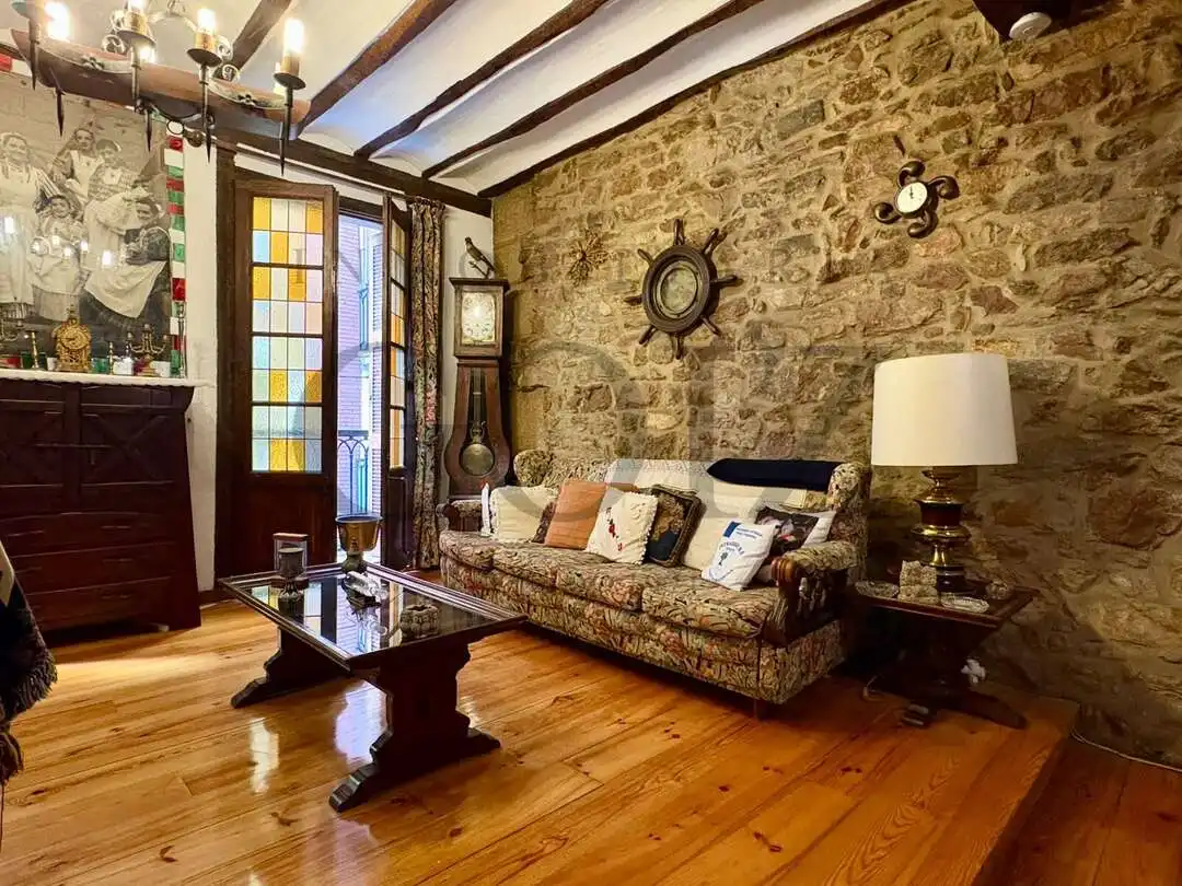 Flat with terrace for sale in Parte Vieja, imagen 4