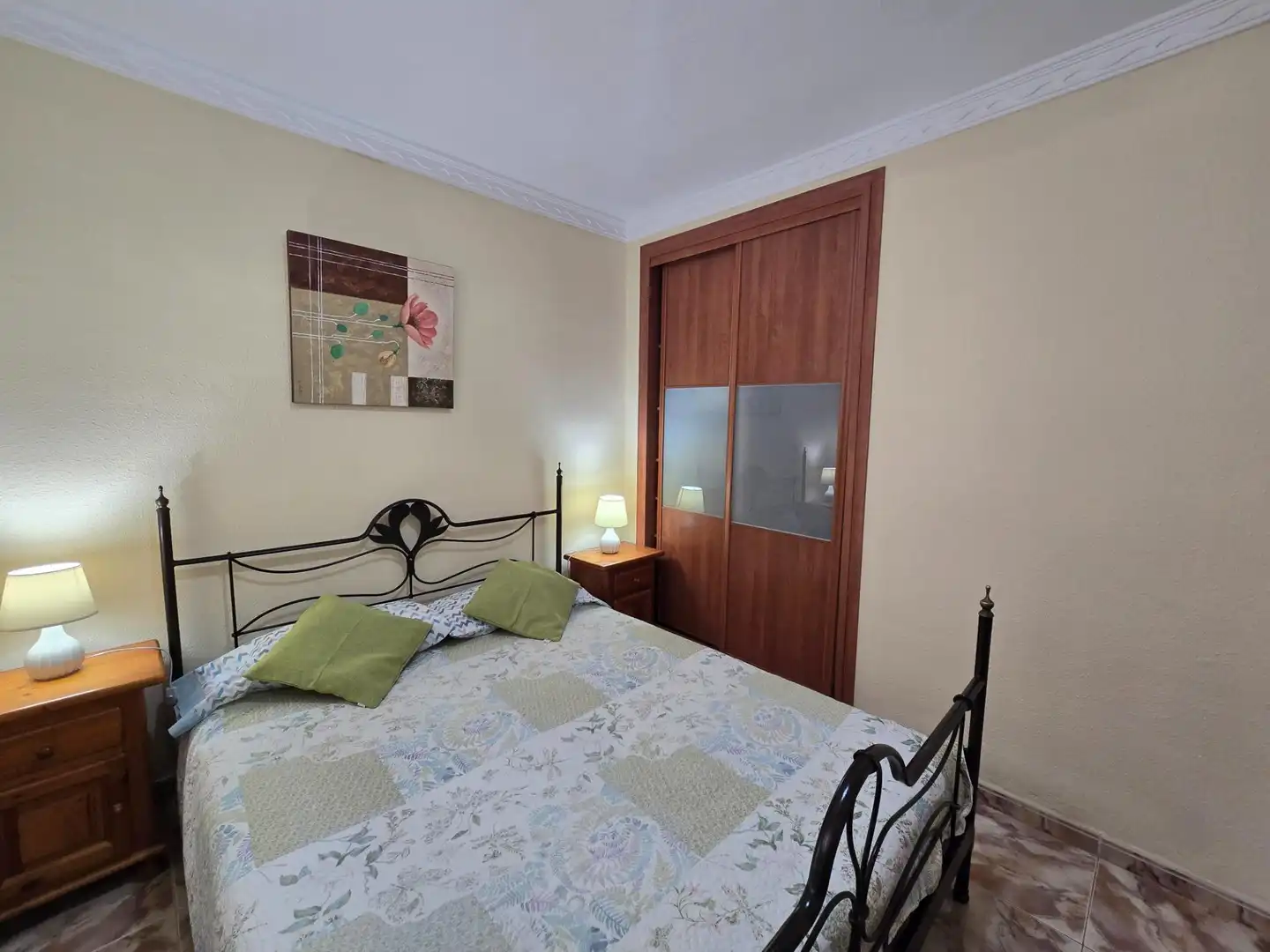 Dormitori de Apartament de lloguer en San Bartolomé de Tirajana amb Moblat i Piscina comunitària