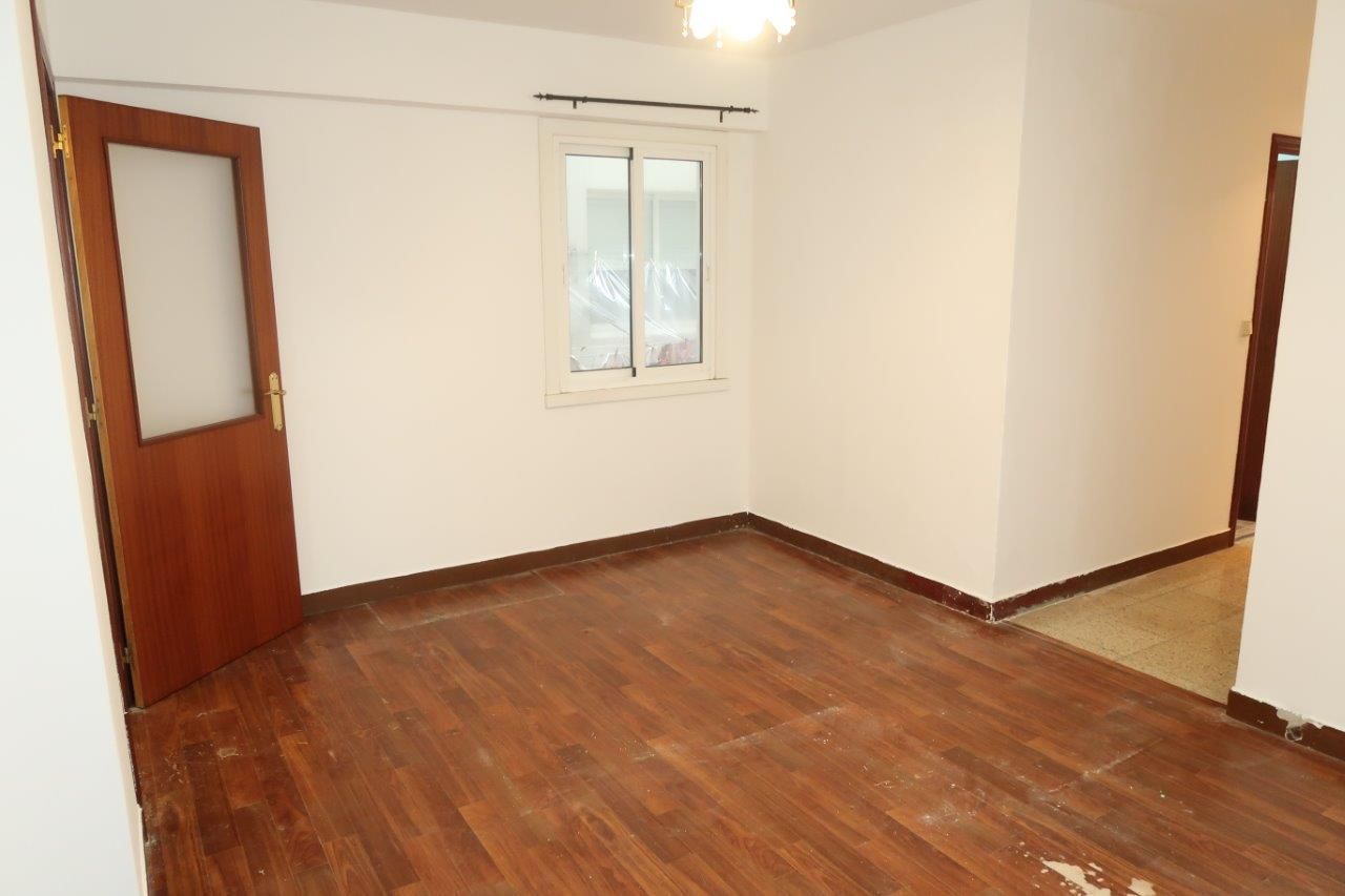 Piso en venta en Barcelona, Agra del Orzán - Ventorrillo