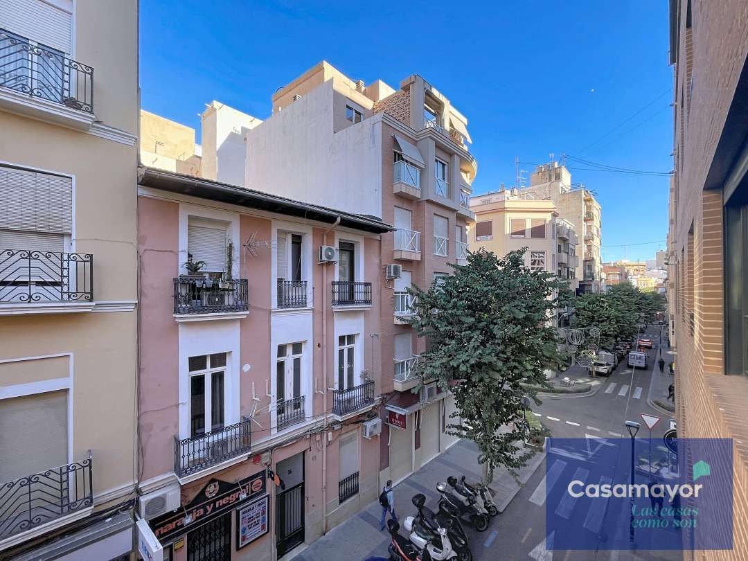 Piso de alquiler en Carrer Poeta Quintana, 23, Mercado, Centro